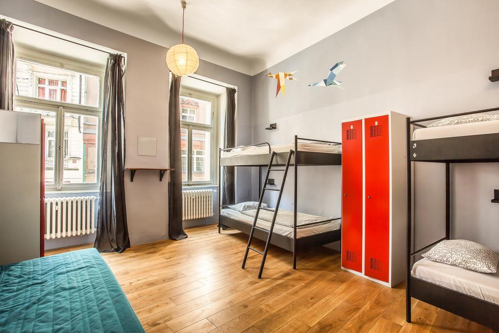 פראג Ahoy! Hostel מראה חיצוני תמונה