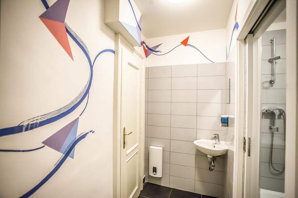פראג Ahoy! Hostel מראה חיצוני תמונה